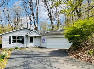 1555 Blackfoot Trl, Heath, OH 43056