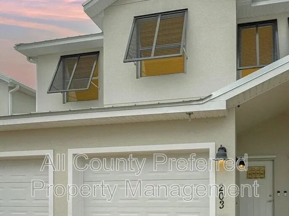 3940 Playa Del Sol Dr #203, Rockledge, FL 32955