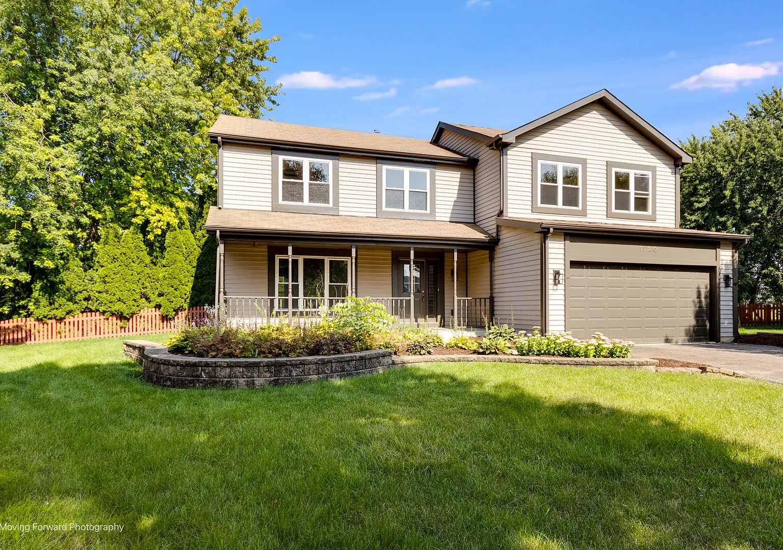 4 bed, 4.0 bath, 2634 sqft, $4,200 — Photo 1