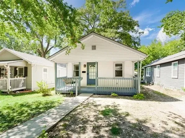 7538 Pennsylvania Ave, Kansas City, MO 64114