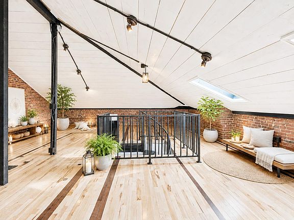 2nd image of 29 Deering Street #3
