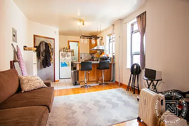 Rented by Nolita Group