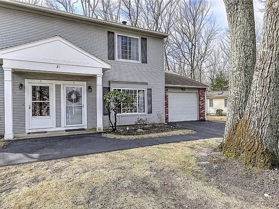 2nd image of 31 B Eagle Run Unit B