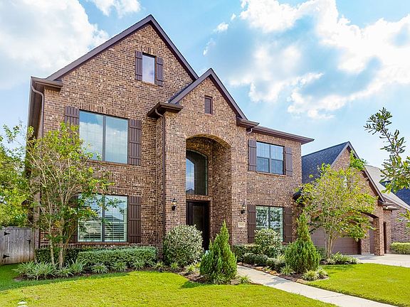 2nd image of 5506 Lockwood Bend Ln