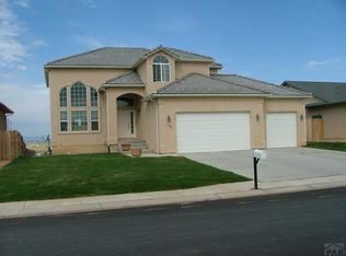4601 Crested Hl, Pueblo, CO 81008
