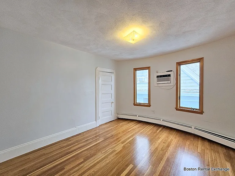 238 School St #3 — Photo 15