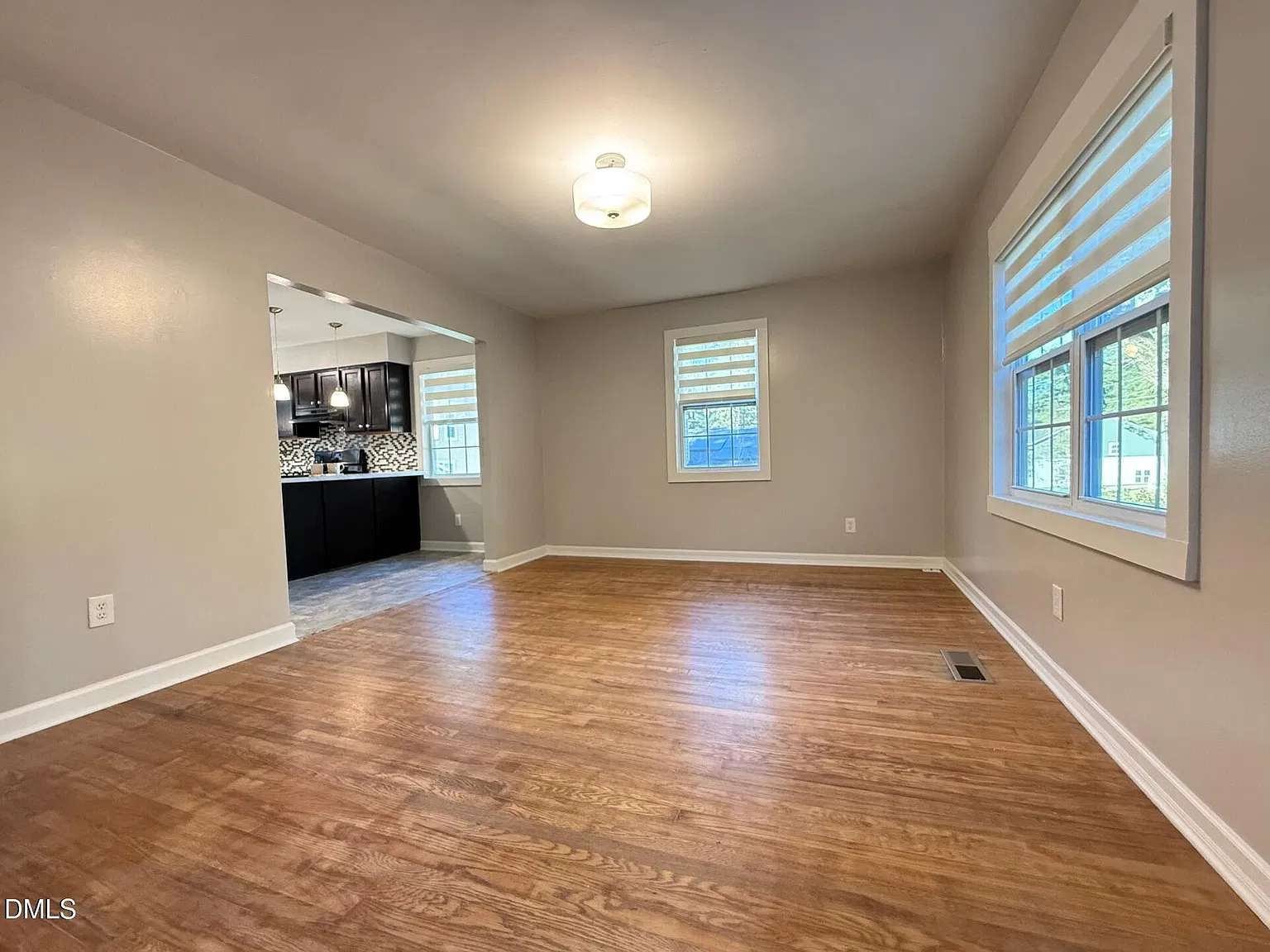2 bed, 1.0 bath, $1,825 — Photo 3