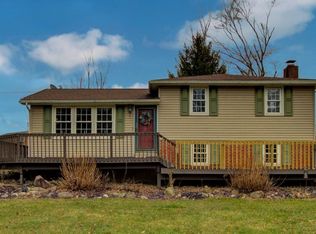 7166 Lowmiller Rd, Minerva, OH 44657