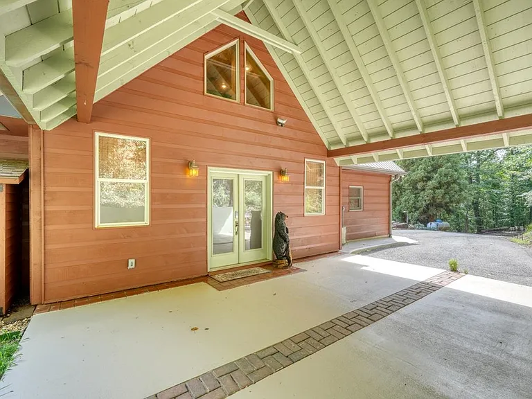 358 Kellie Drive II #II — Photo 10