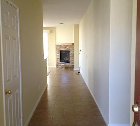 3rd image of 38144 Amador Ln