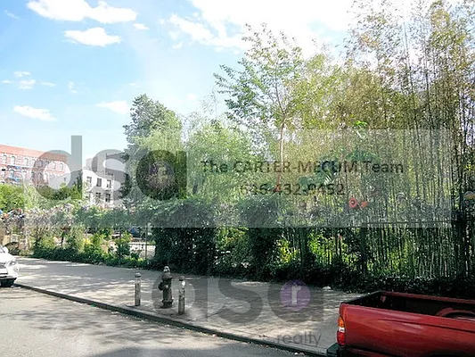 Rented by DSA Realty | media 59