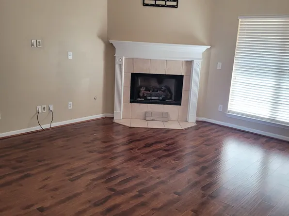 278 Brookshire Dr, Deatsville, AL 36022