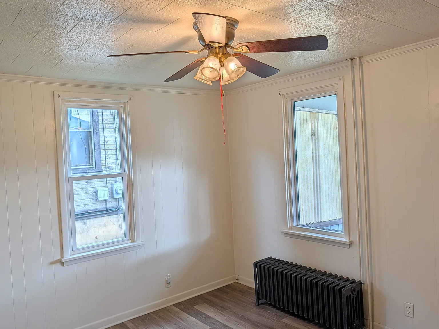 3 bed, 1200 sqft, $815 — Photo 3