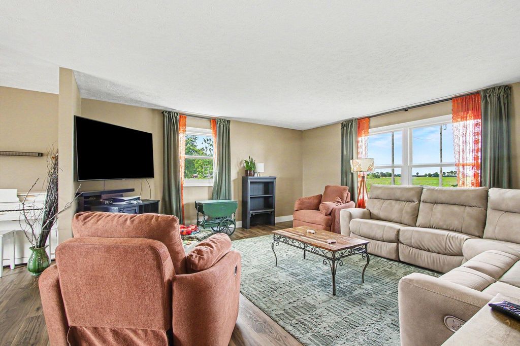 3408 E 100 S, La Porte, IN - View 5