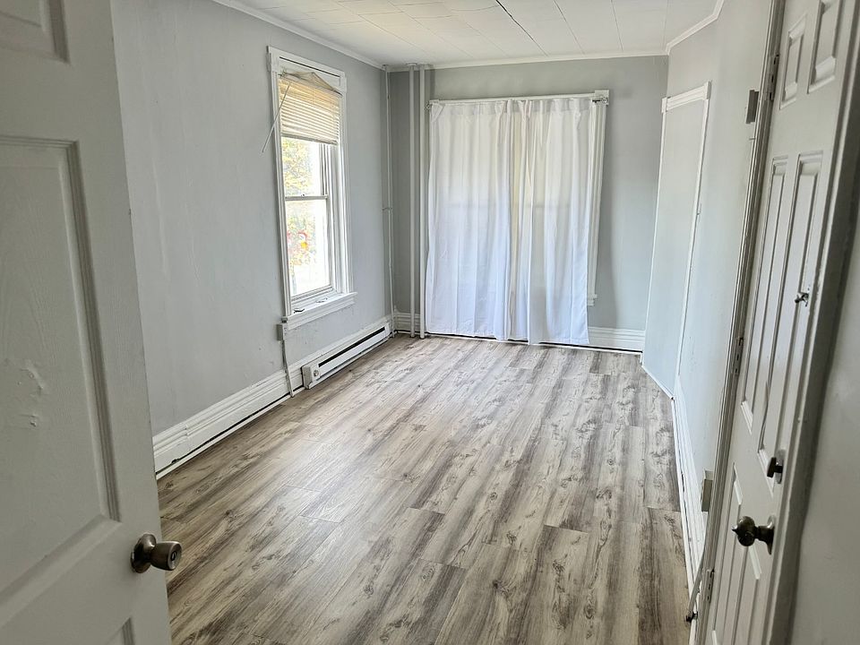 1st image of 866 N 8th St Floor 1