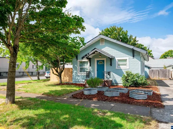 595 15th St SE, Salem, OR 97301