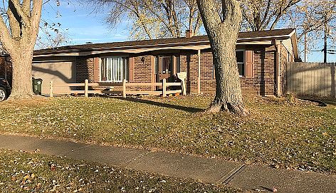 1st image of 602 Village Ct