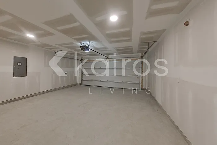 134 Inez Ave — Photo 29