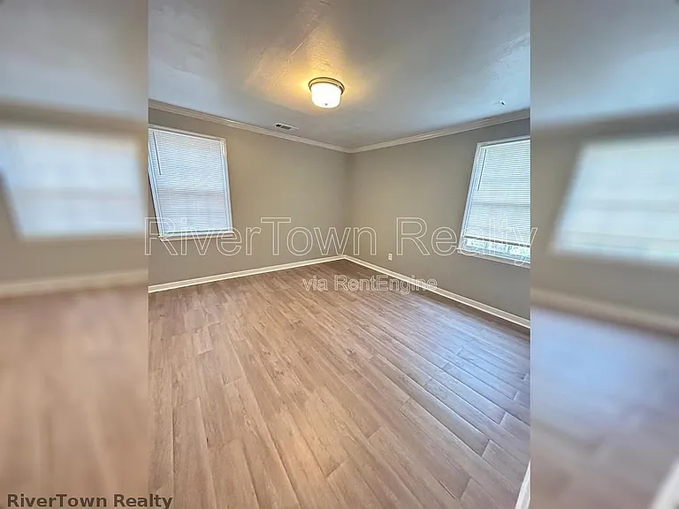 1048 Maria St — Photo 11