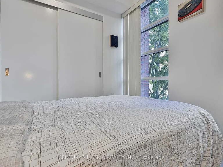501 Adelaide St W #309 — Photo 11