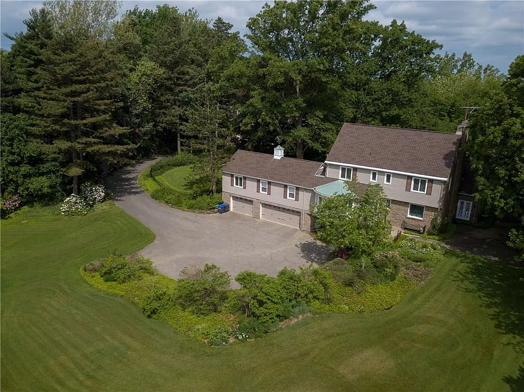 843 W Arlington Rd photo 1