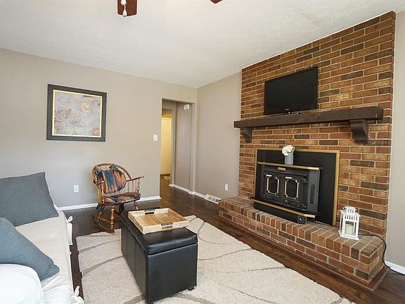 5th image of 4521 Runningfawn Dr