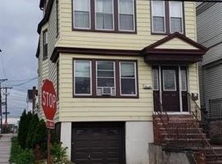 70 W 6th St FLOOR 1, Bayonne, NJ 07002
