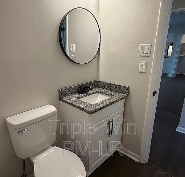 8 Glendale Dr — Photo 22