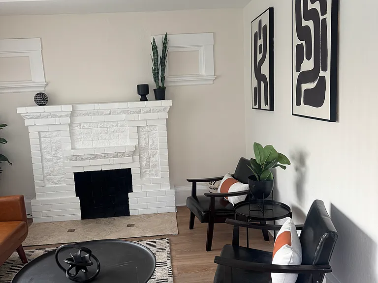 4732 Congress Ave — Photo 23