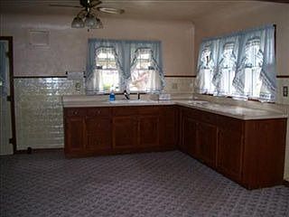 5th image of 303 S Miami Ave