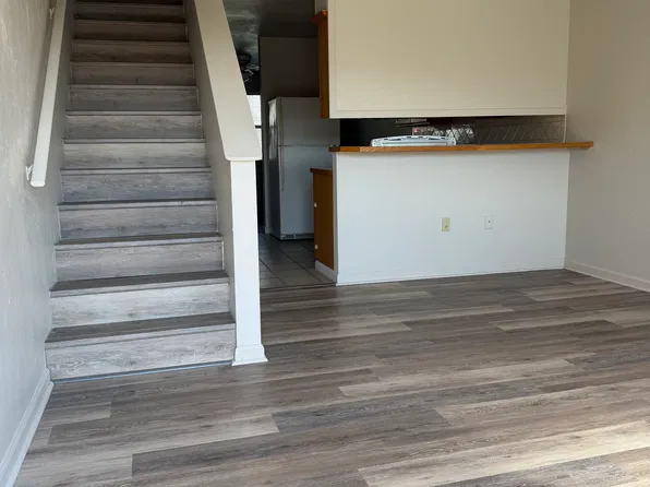 The Oaks Apartments