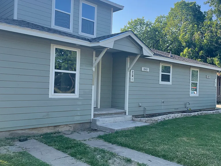 1007 Avenue A #201 — Photo 7