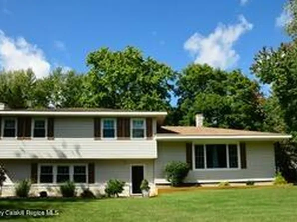 313 Pine Circle, Ghent, NY 12075