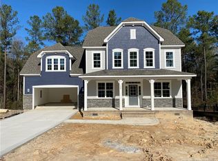 106 School Side Dr, Spring Lake, NC 28390