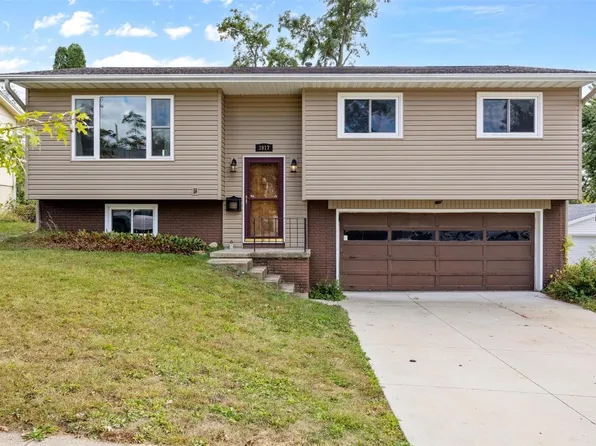 3917 13th Ave SE, Cedar Rapids, IA 52403