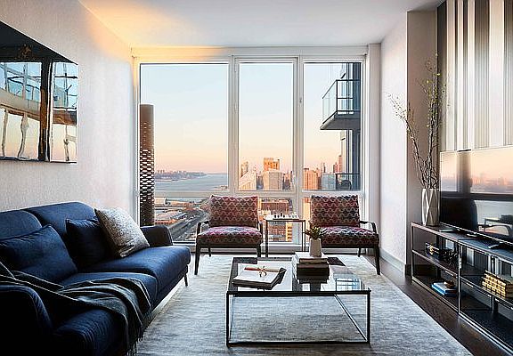 4th image of 605 W 42nd St APT 35W
