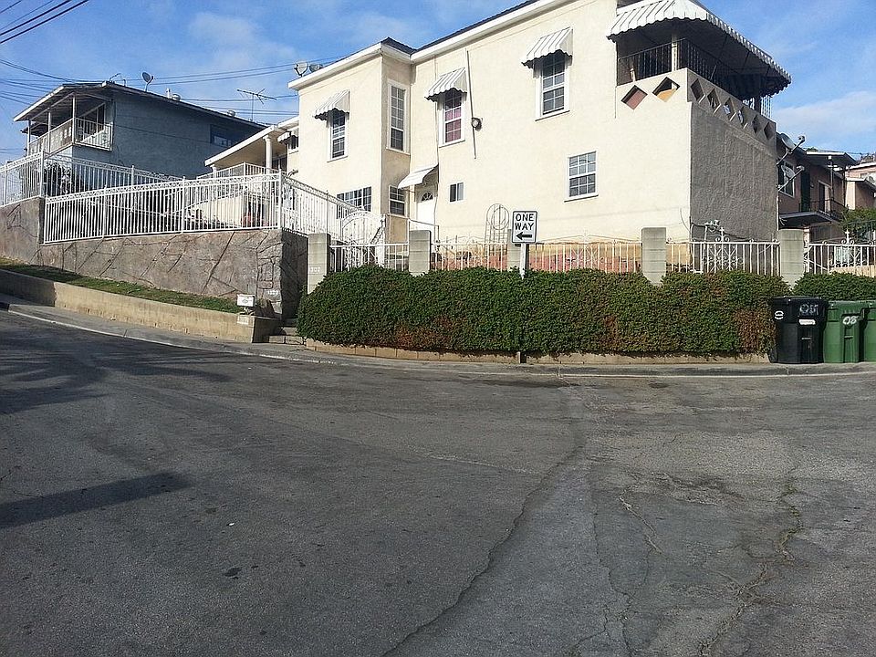 1st image of 1302 Helen Dr