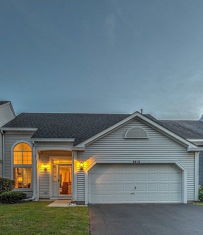 1st image of 4402 Larkspur Ln