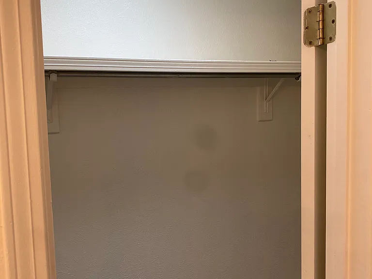 505 Oppenheimer Dr — Photo 32