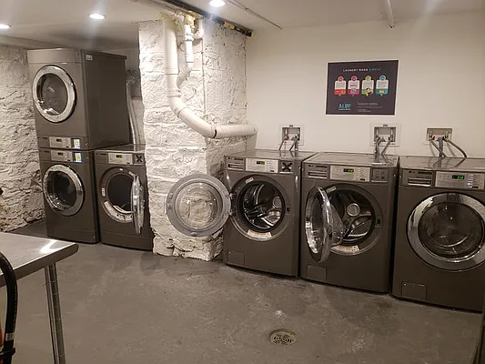 Rented by Compass | media 22