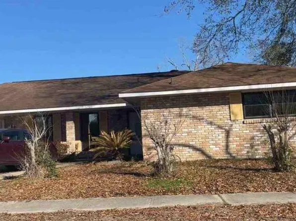 1526 Tamari Dr, Baton Rouge, LA 70815