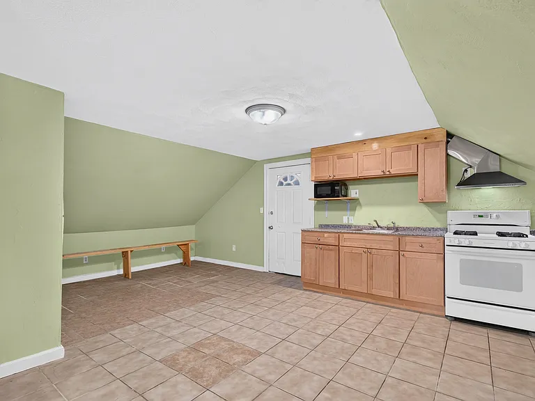 57 Linden Ave #3 — Photo 1