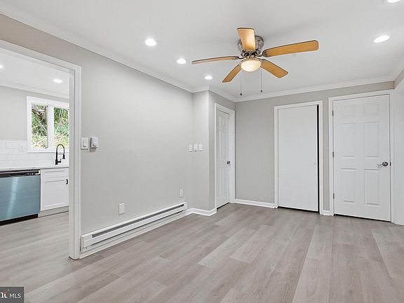 4th image of 808 Maple Ln