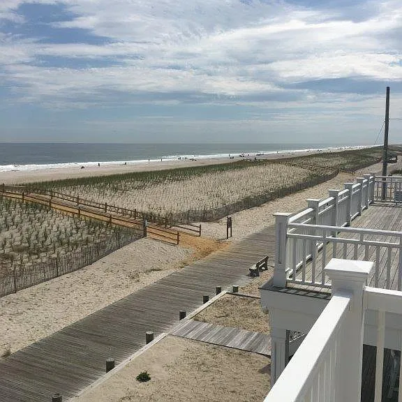1904 Oceanfront #1 — Photo 24