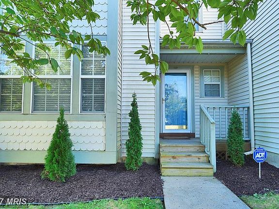 2nd image of 712 Orley Pl