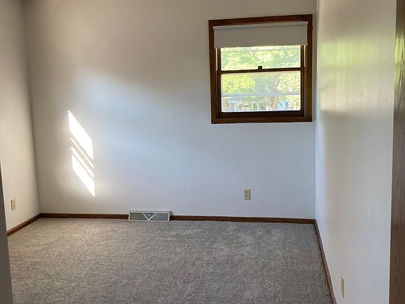 3rd image of W51N176 Fillmore Ave