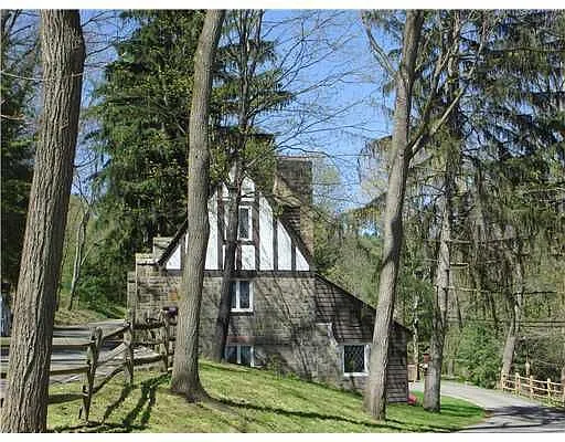 216 Glade Run Ln photo 1