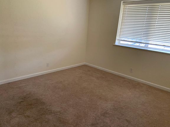 3rd image of 14660 Union Ave