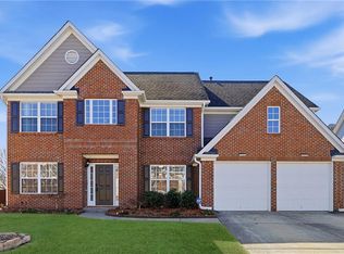 661 Roxtree Ct, Buford, GA 30518