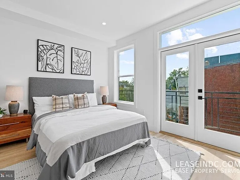 3524 Park Pl NW #2 — Photo 11